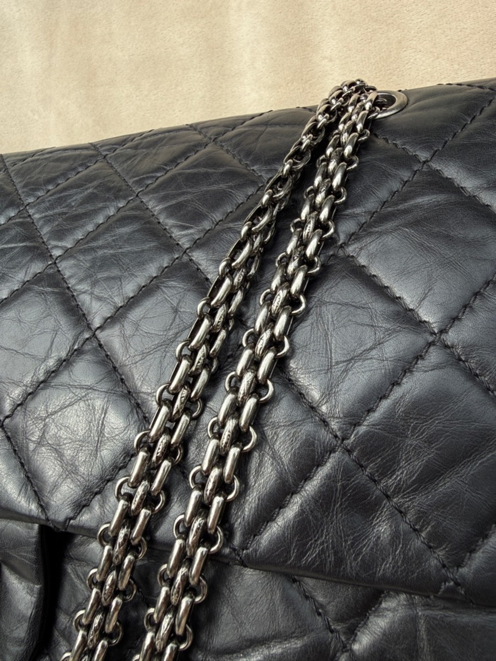 CHANEL Reissue 227 Maxi Double Flap Black Calfskin Silver HW 2008 Vintage 2.55 - Picture 3 of 14